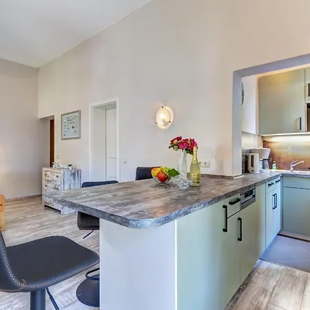 Kuestenwald 치노비츠